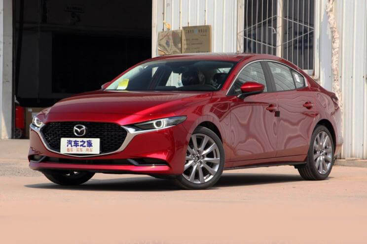 长安马自达次世代MAZDA3昂克赛拉M-TALK | 这款车征服了现役年龄最高的赛车手