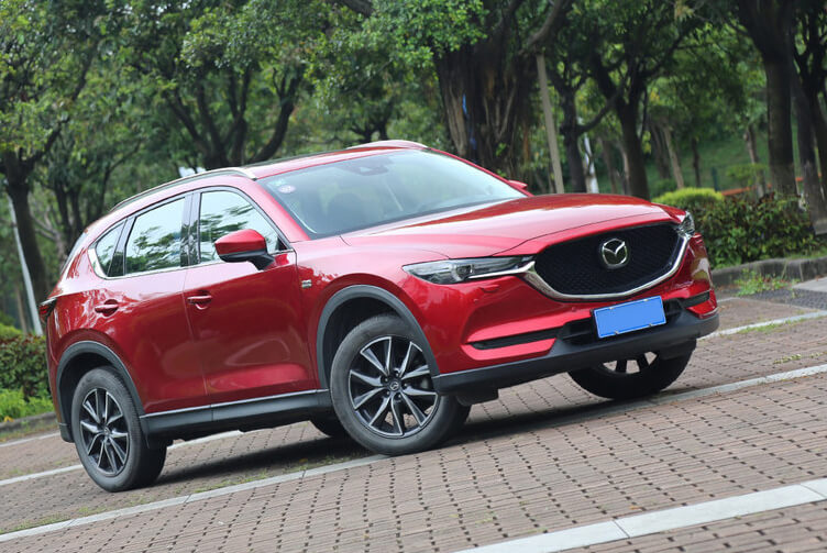 长安马自达次世代MAZDA3昂克赛拉M-TALK | 这款车征服了现役年龄最高的赛车手