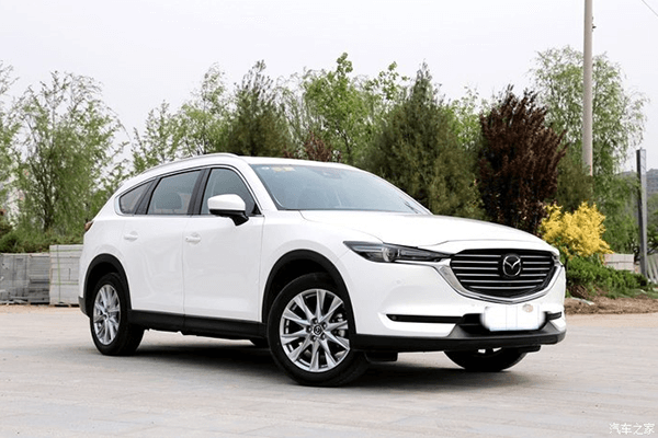 长安马自达次世代MAZDA3昂克赛拉M-TALK | 这款车征服了现役年龄最高的赛车手