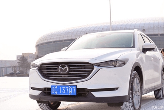 长安马自达次世代MAZDA3昂克赛拉M-TALK | 这款车征服了现役年龄最高的赛车手