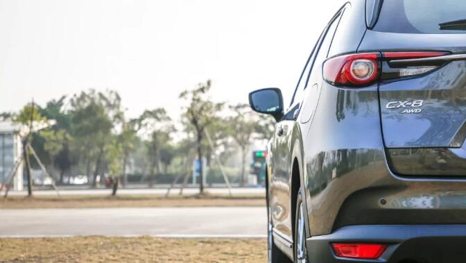 cx-8现在多少钱，马自达cx-8提车多少钱，cx-8两驱尊贵多少钱